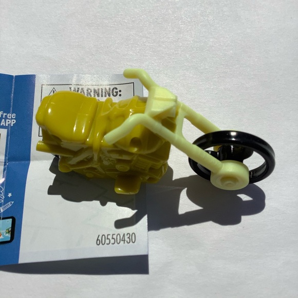 Kinder Joy Yellow & Green Motor Bikes Motorcycles - Picture 5 of 12